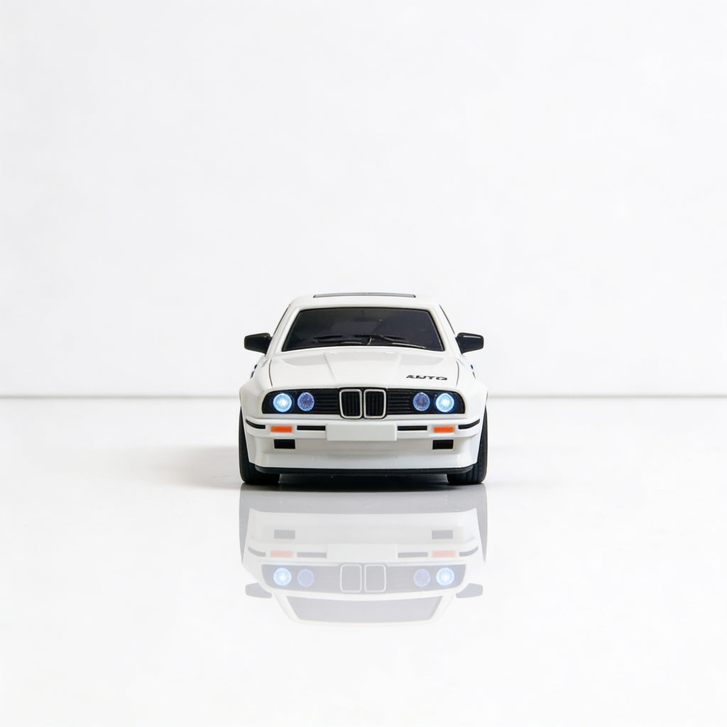 BMW E30 M3 RC drift 1/24 vue de face