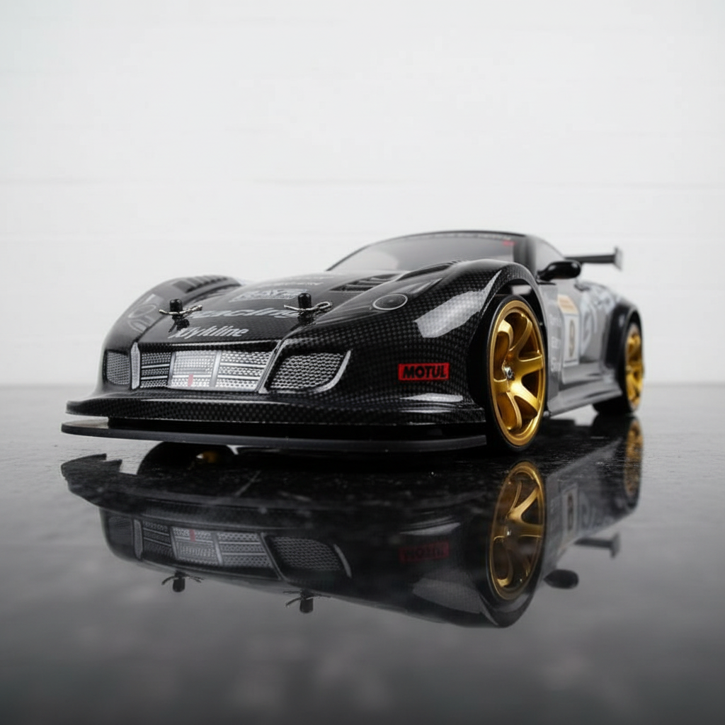GT-R RC drift 1/10 70 km/h sur piste