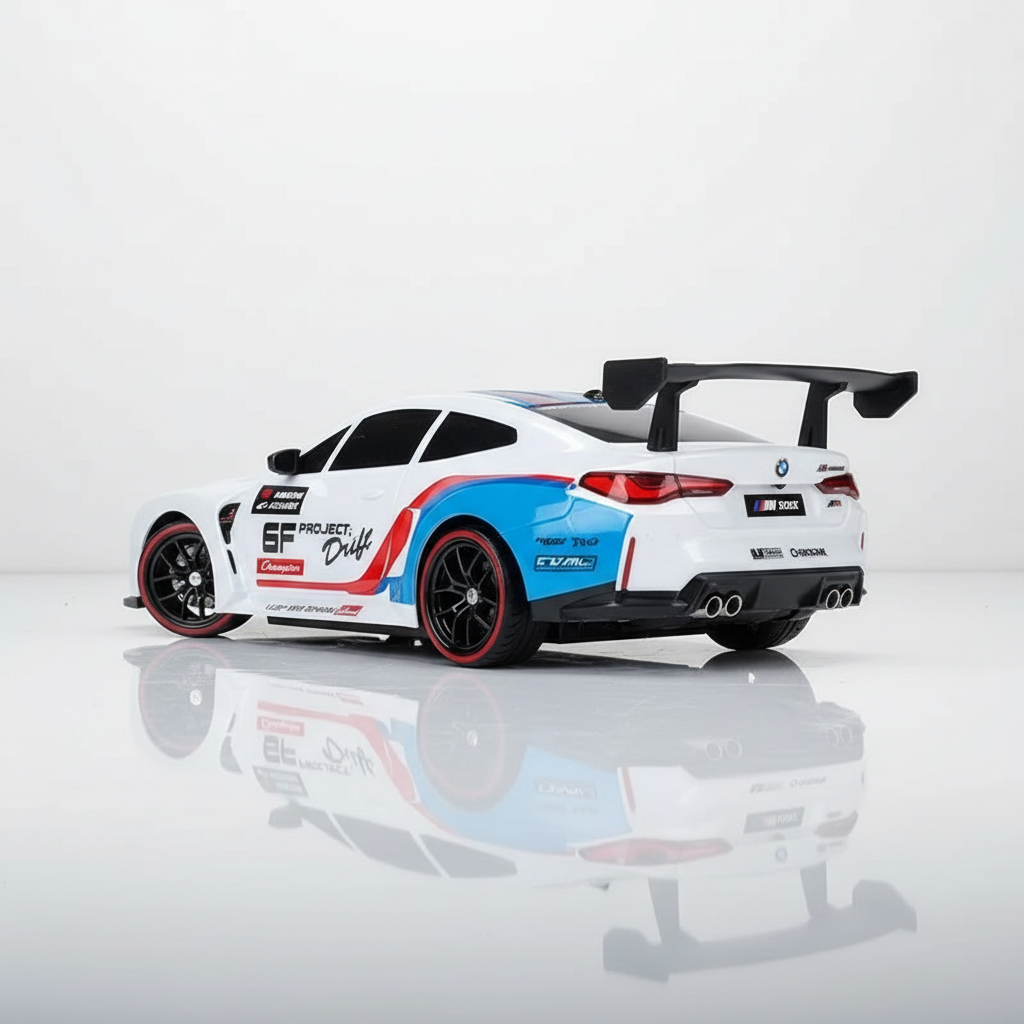 Voiture RC drift 1/24 LED vue de profil