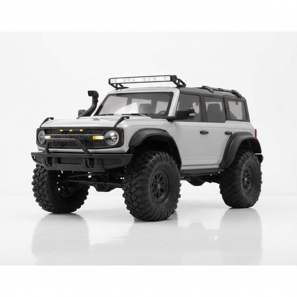 Ford Bronco RC 1/16 dans la boue