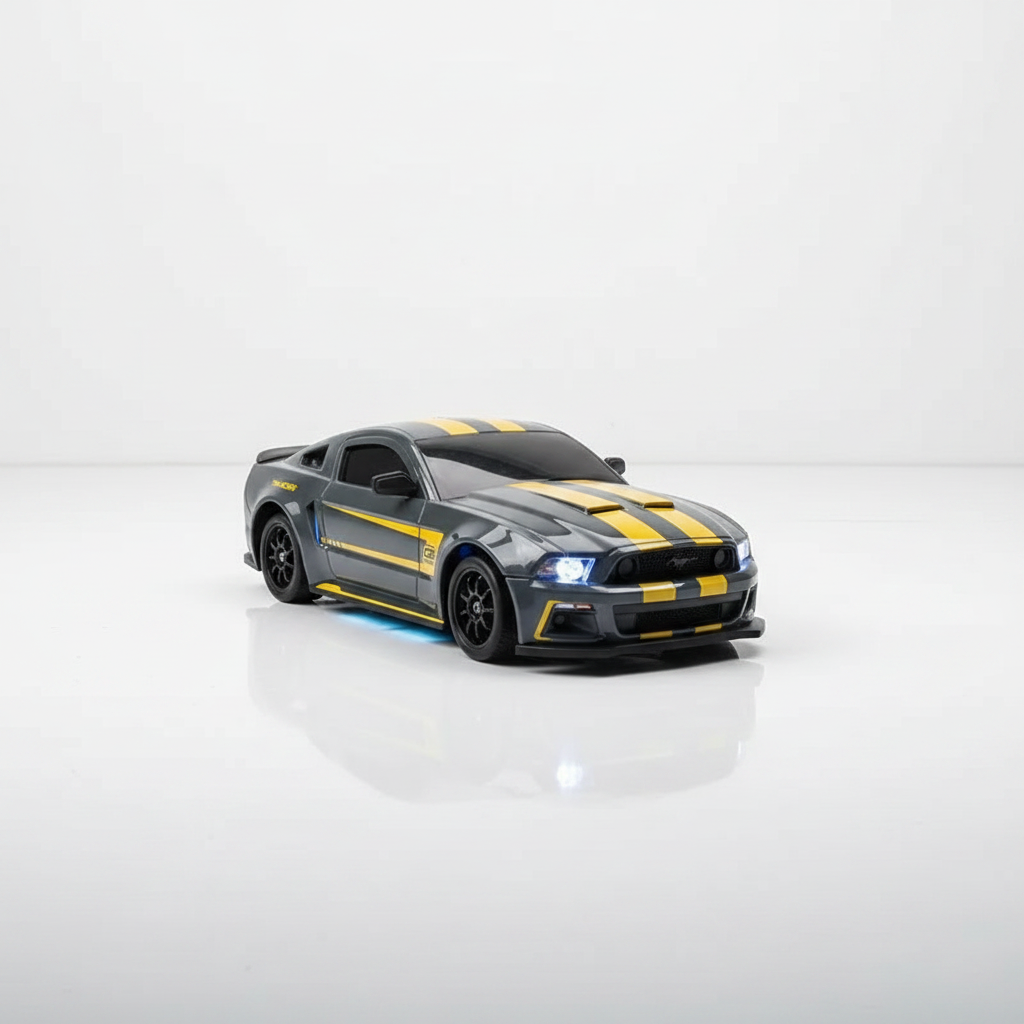 Mustang Classic 1/24 RC drift en plein dérapage